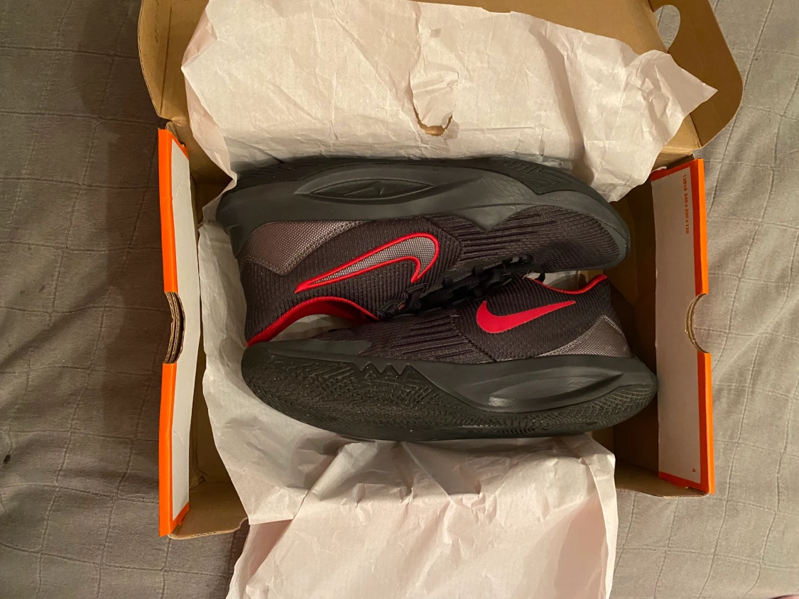 Nike Precision V basketskor - 90