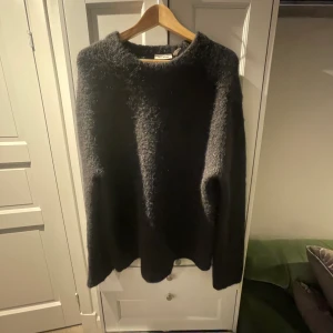 Alpackatröja - Alpacka tröja från weekday, riktigt mysig och varm!! Skick 8/10 