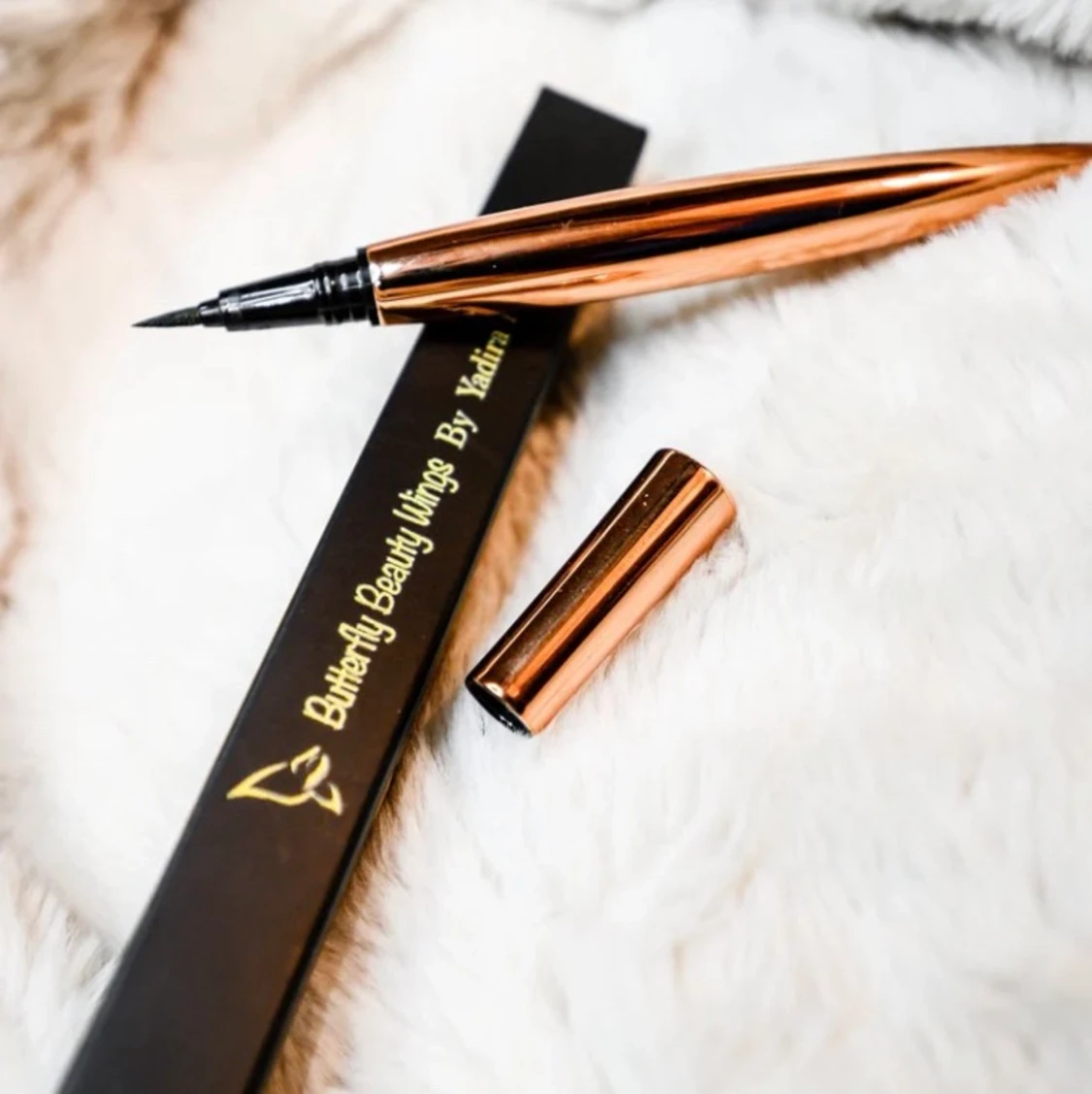 Lashes with magic glue-eyeliner - 90