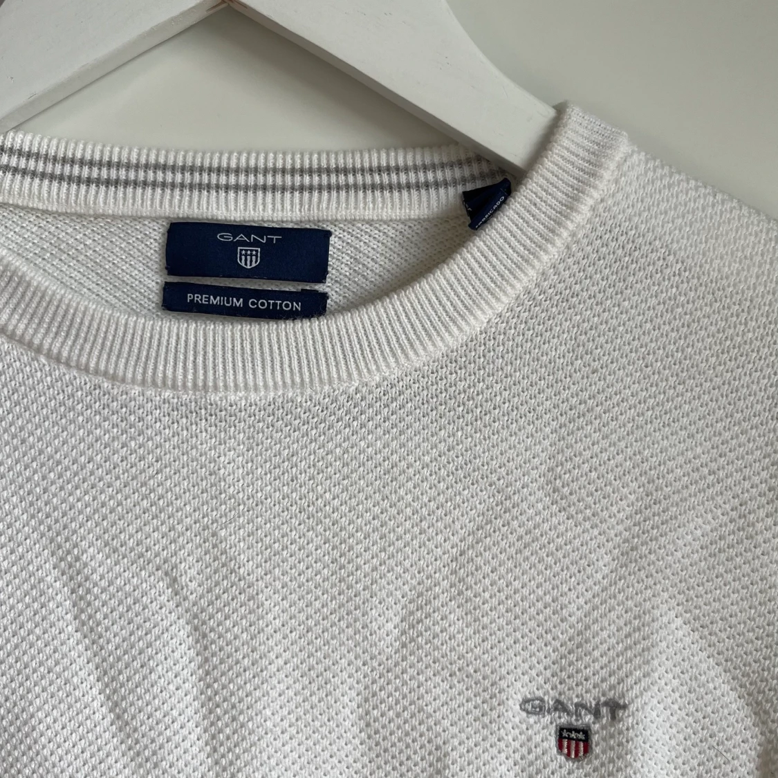 Vit Stickad GANT Kofta Stl:S - 91