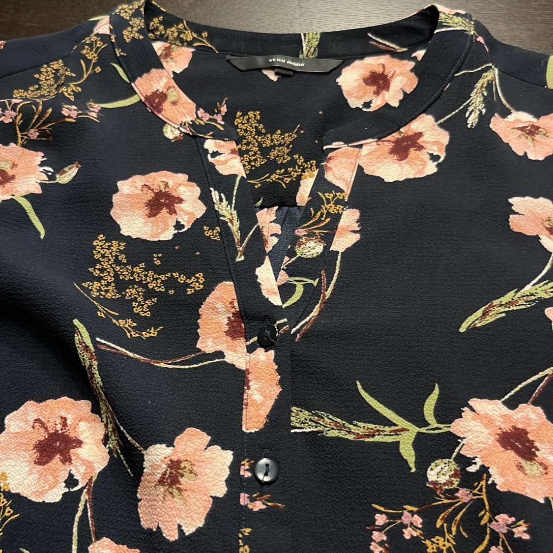 Blommig längre blus  - 90