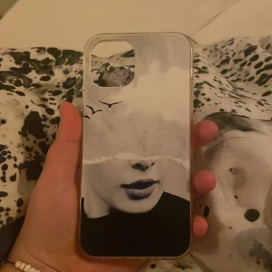 Mobilskal  - Ett iPhone 12 PRO skal