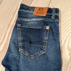 K.O.I jeans denim nya - Oanvända Kings of Indigo, modell Juno. Full längd29x34. Jag är 174. 