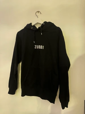 Odz hoodie - Knappt använd, nyskick