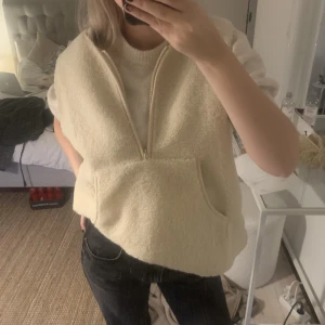 Väst från lindex - Teddy väst från Lindex, oanvänd💕