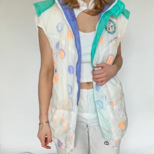 80-tals väst!  - Vintage cool väst!! I använt skick, men absolut i bra skick för att vara 40 år! 