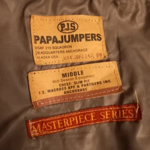 PARA JUMPERS  - Hi I would like to sell this jacket which name is PARA JUMPERS size chest: slim fit. Anyone interested message me Pvt. Thanks Elias