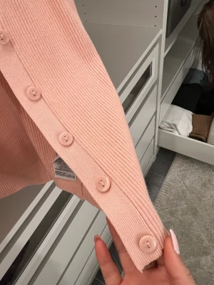 Tröja - Tröja från ginatricot i storlek S, passar M. Ny!