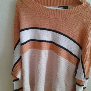 Stickad tröka  - Stickad tröja från Shein 