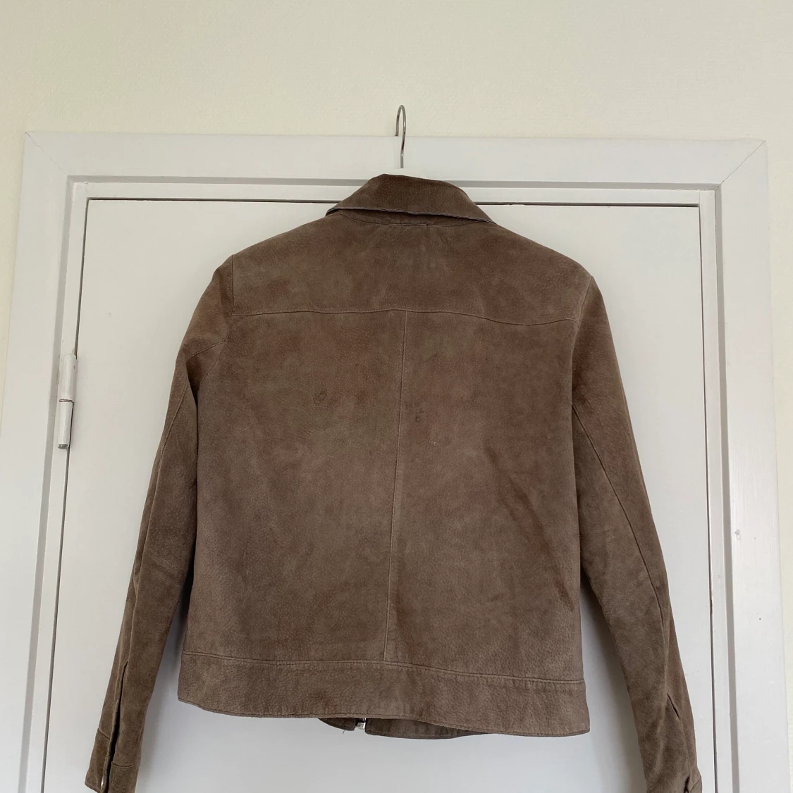 Jacka Mango, strl L (liten i storleken) - 91