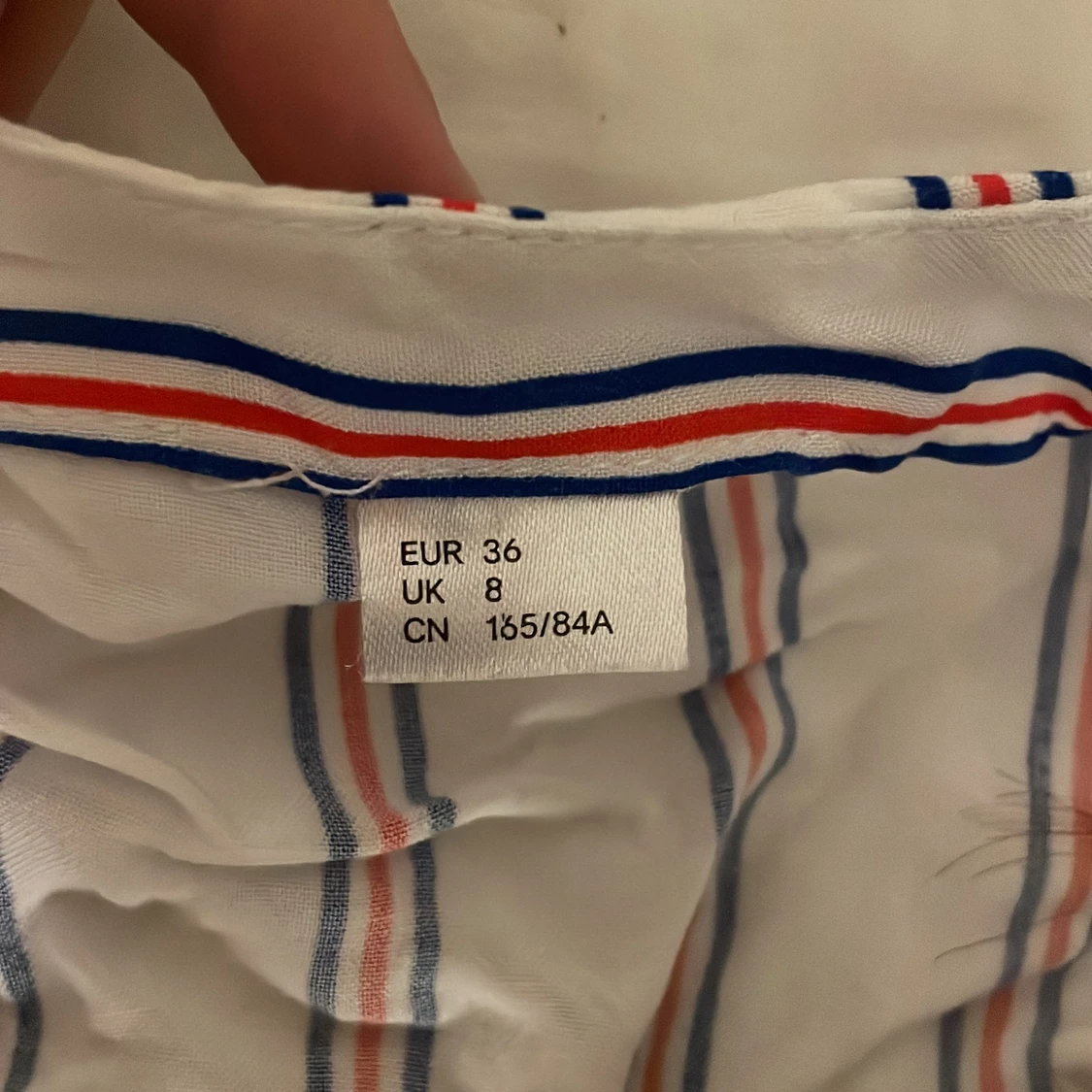 randig blus från hm  - 91