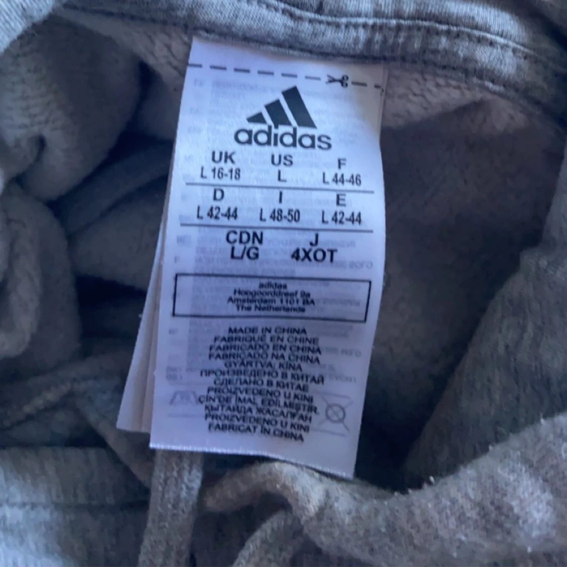 Adidas hoodie grå - 91