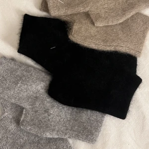 Torgvantar  - Fina torgvantar så bekväma och sköna. Beige ljusgrå, grå och svart finns inne. Få kvar i lager så va snabb!!!😍 