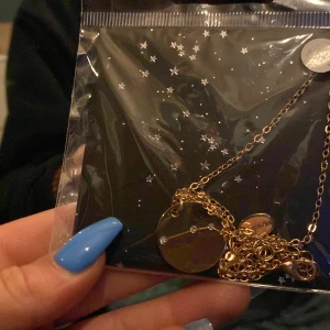 Halsband  - Kommer inte till andvändning💗