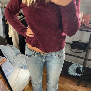 vinröd stickad - vinröd stickad från lager157, superskön i materialet!