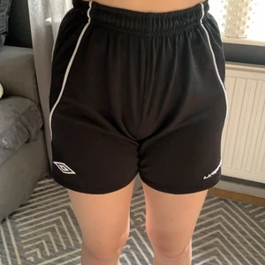 Sport shorts  - Jättefina bekväma shorts! Passar mig som brukar ha S bara lite för små i midjan!✨ + frakt 