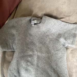 Grå fin tröja  - Lägger upp igen 💕