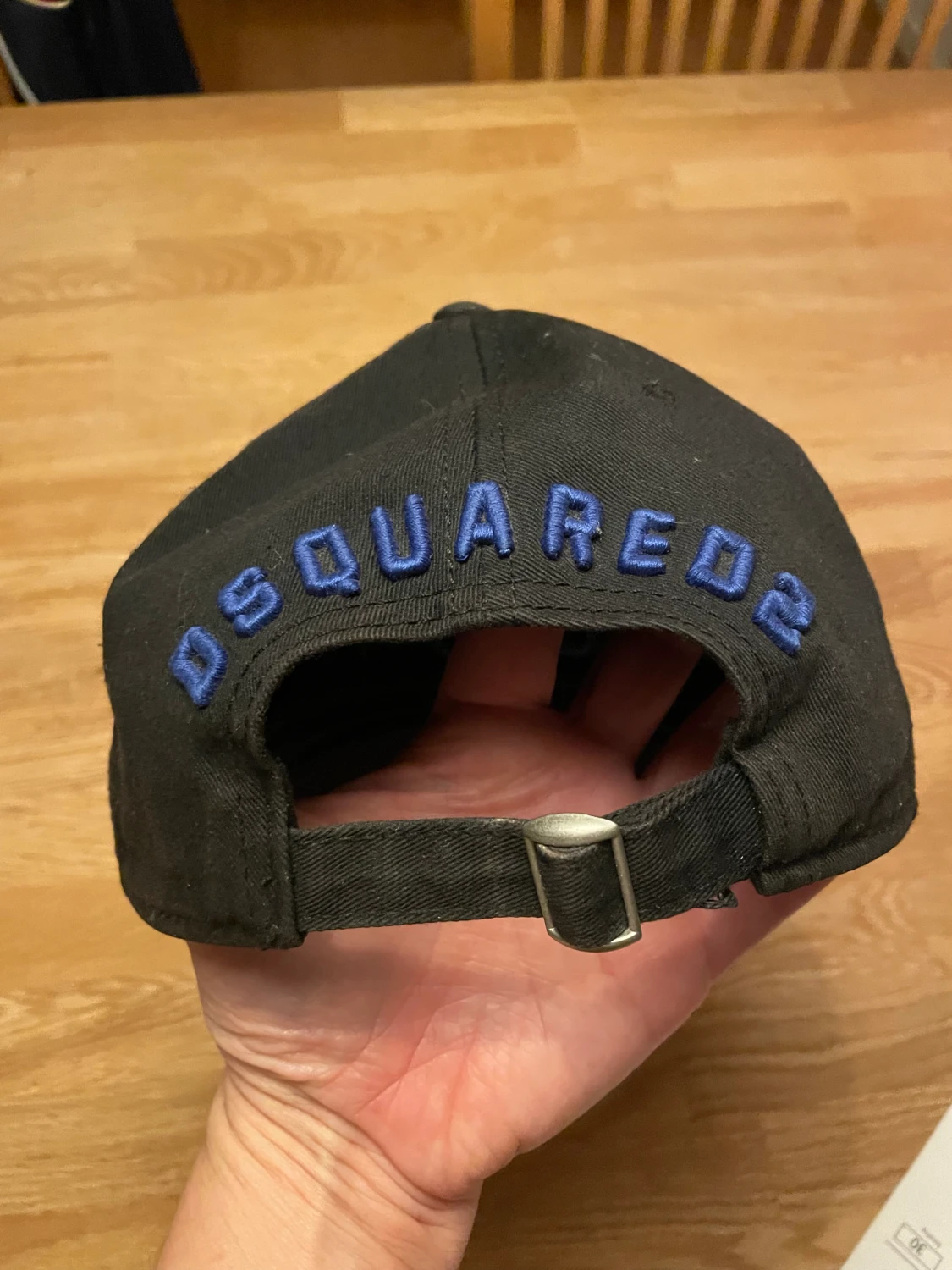 ICON keps, Dsquared2 - 90