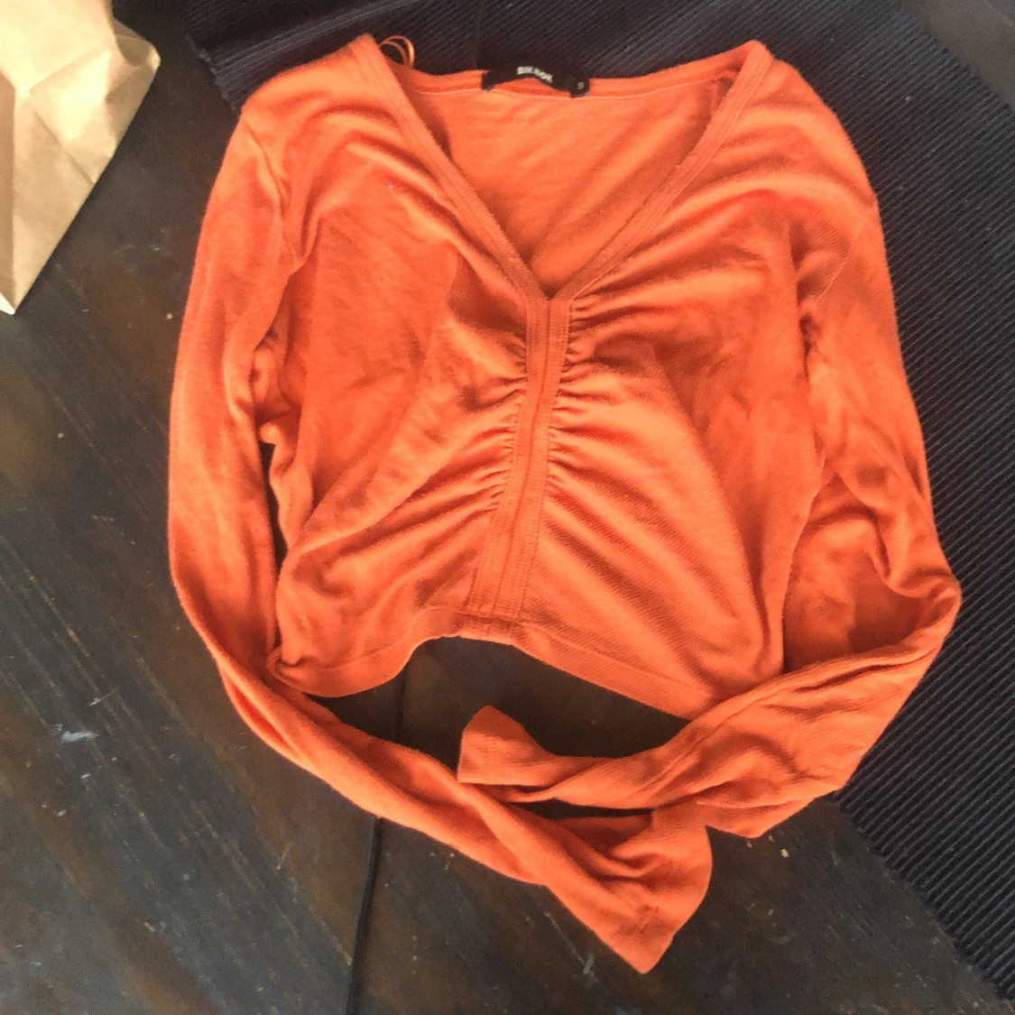 Långärmad orange tröja  - 90