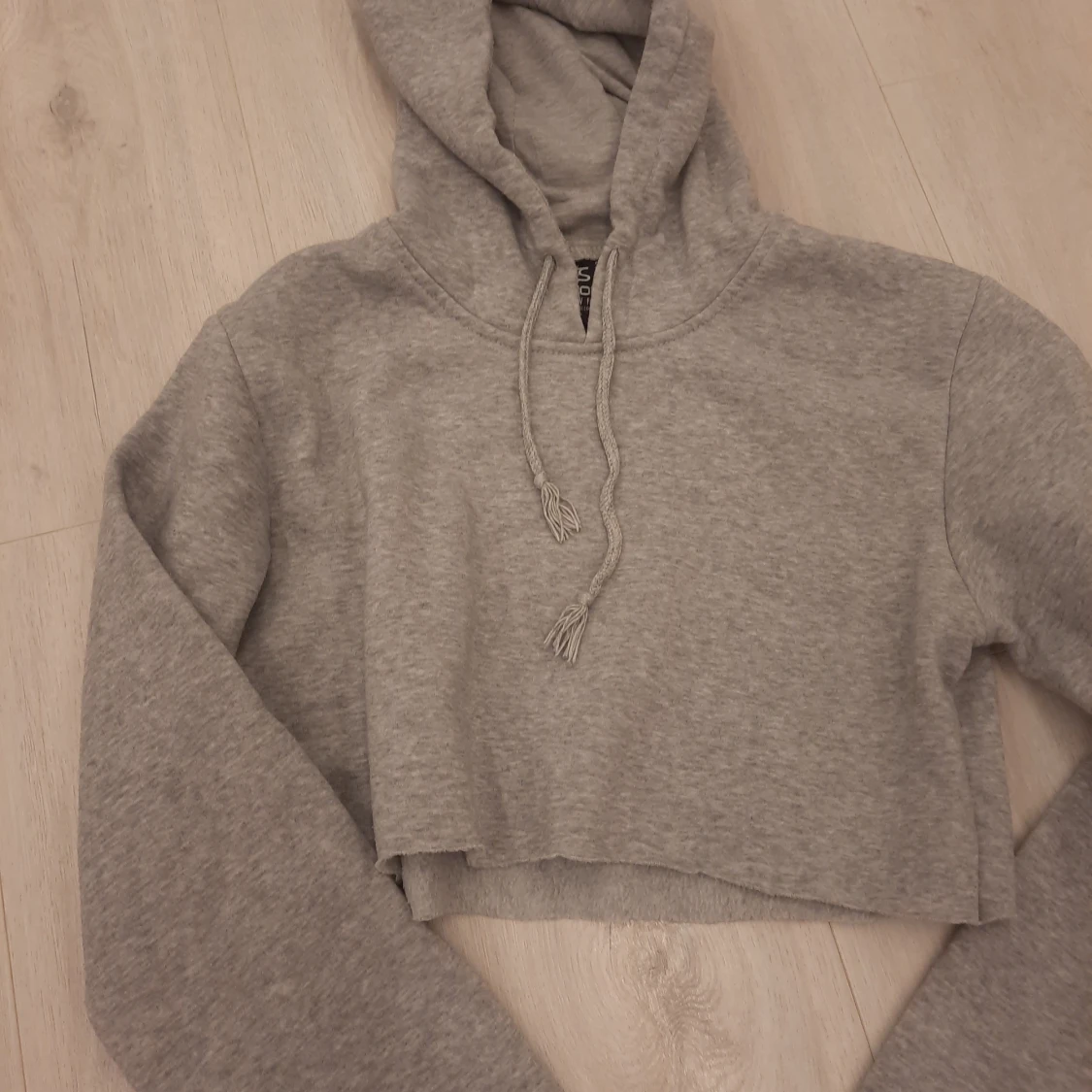 Croppad hoodie