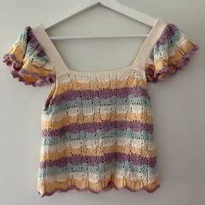 Virkad topp  - Virkad topp från mango som använts fåtal gånger.