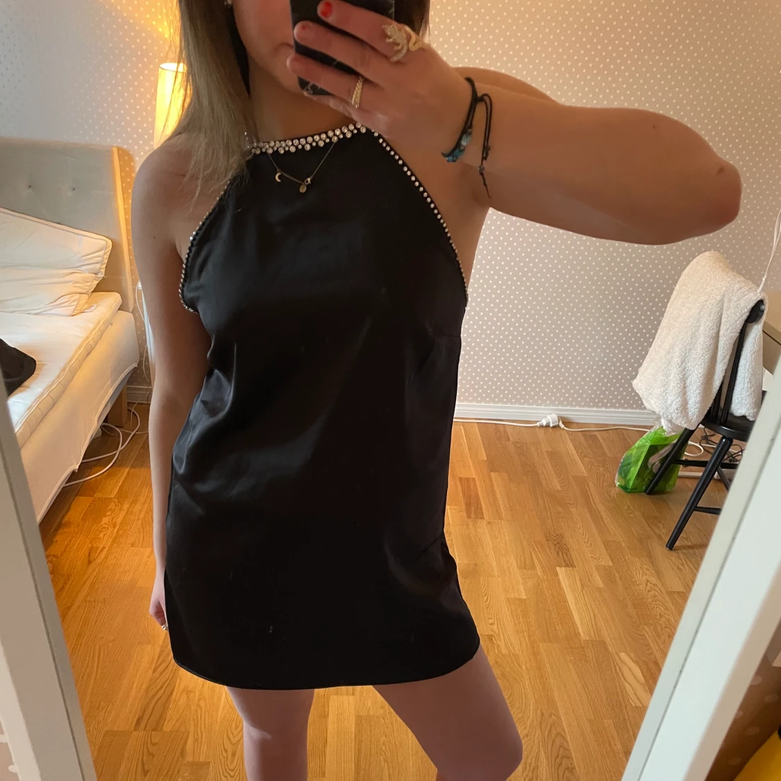 Satin klänning - 91