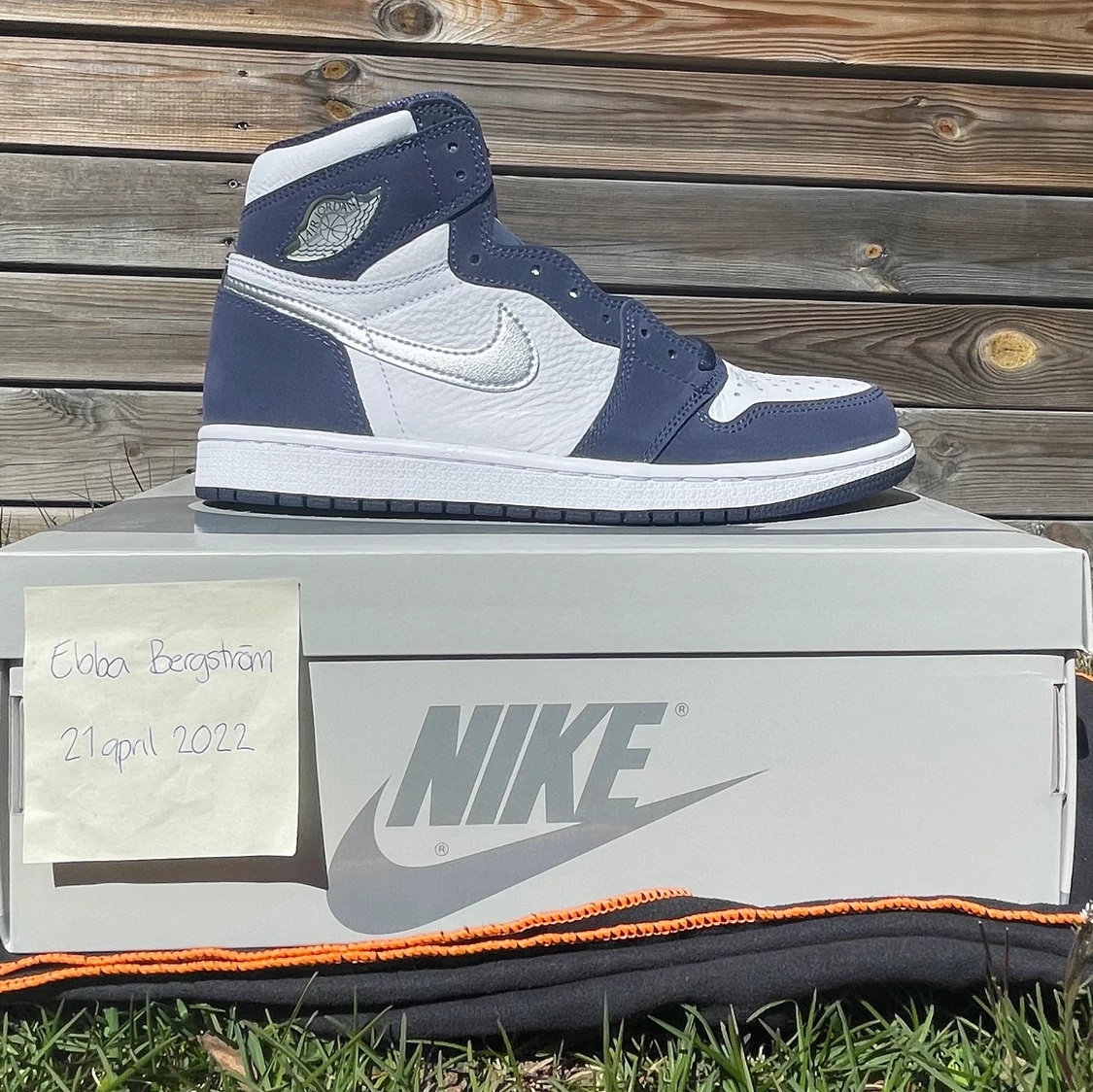 Nike Jordan 1 High Midnight Navy - 1