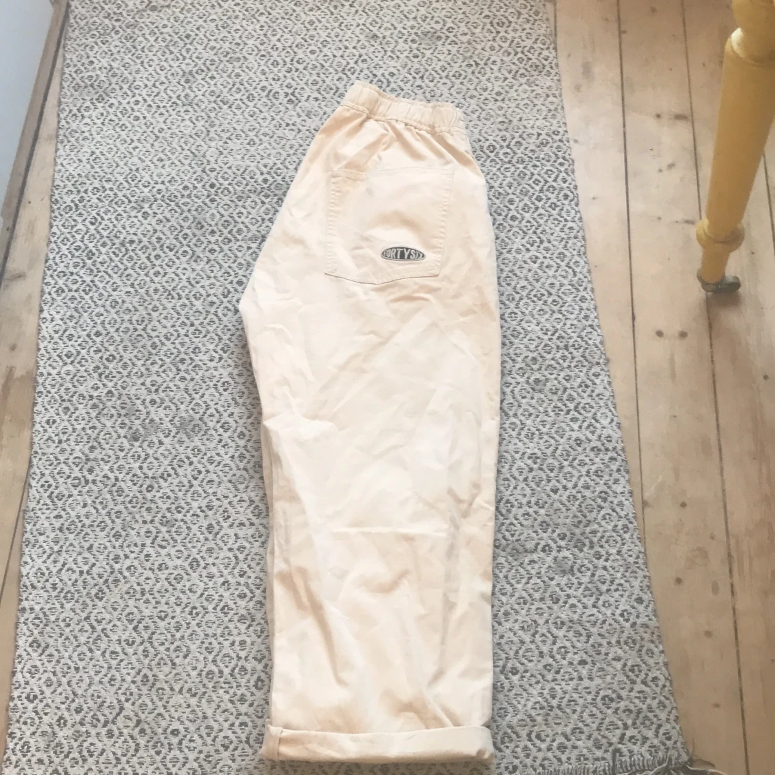 District 46 byxor helt nya