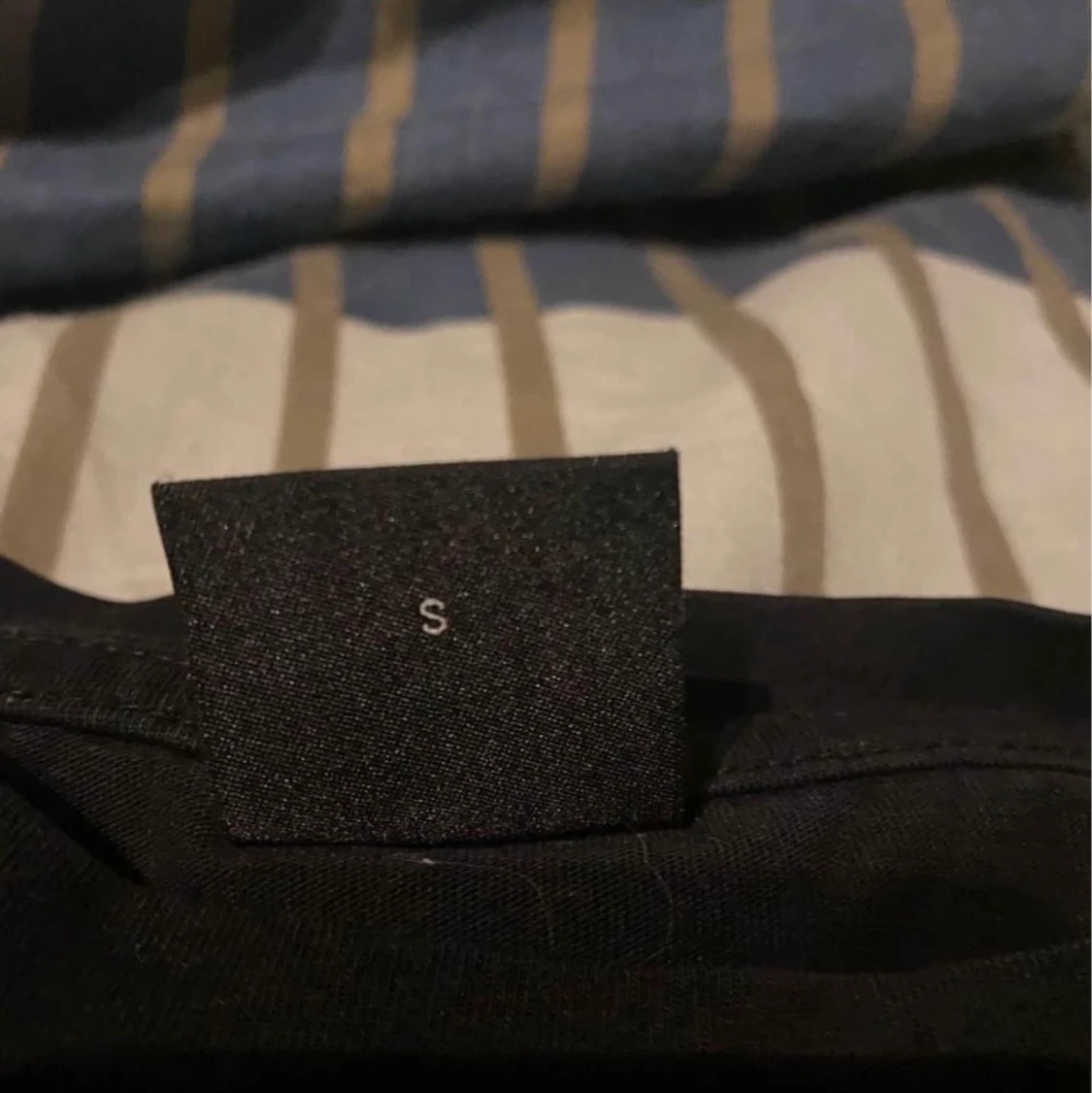 Oanvänd boss T-shirt  - 90