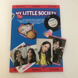 Fromis_9 My Little Society album - My Society version. kommer med photocards och cd (aldrig använd)! 200kr + frakt. betalning sker via swish eller paypal!