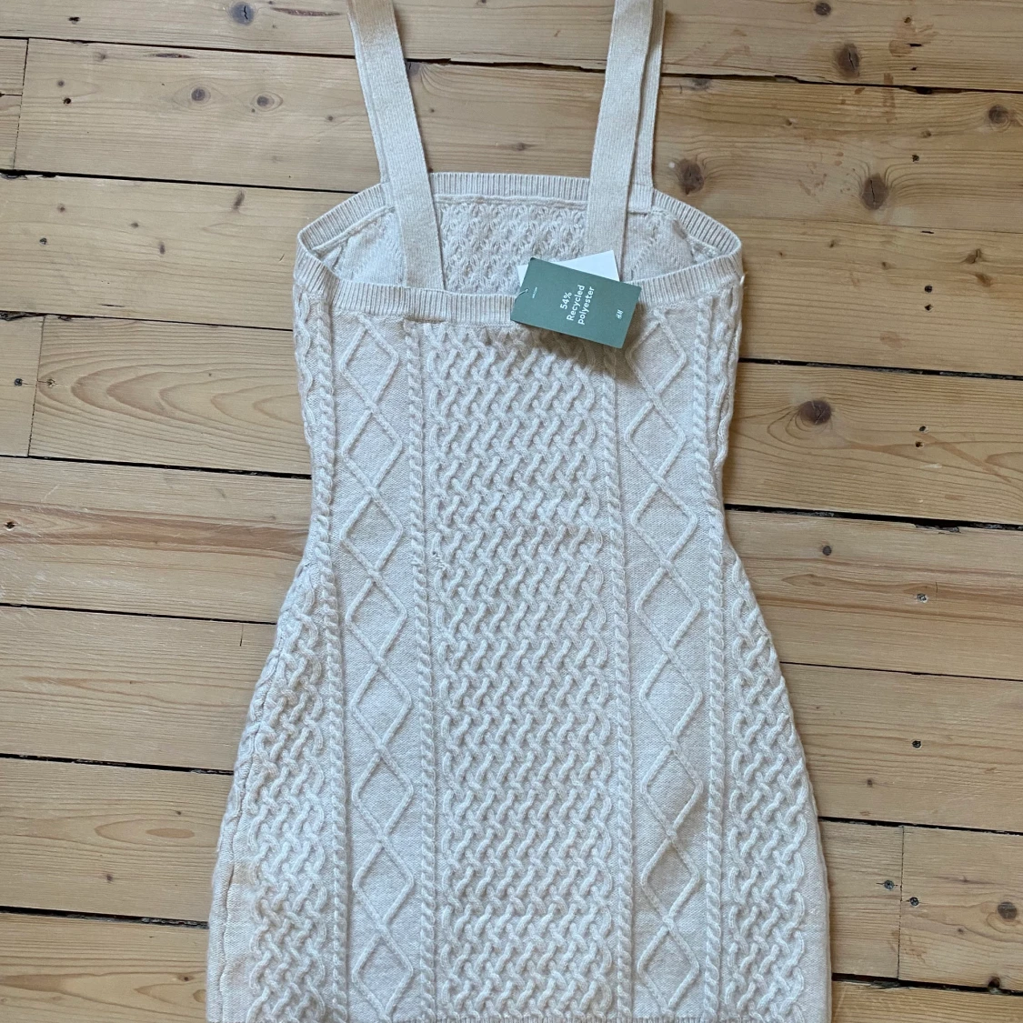 Vitt stickat set - 91