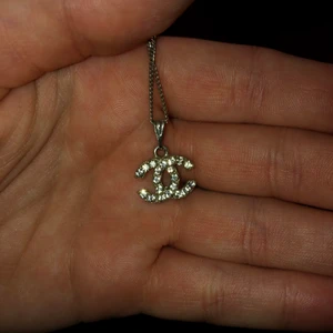 Chanel - Den är inte äkta