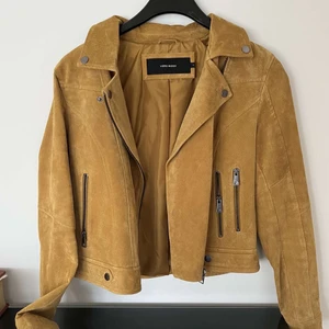 Mockajacka  - Mockajacka från veromoda ENDAST testat hemma så den är som ny. Pris 150kr. Storlek M. 💘 för mer info skriv