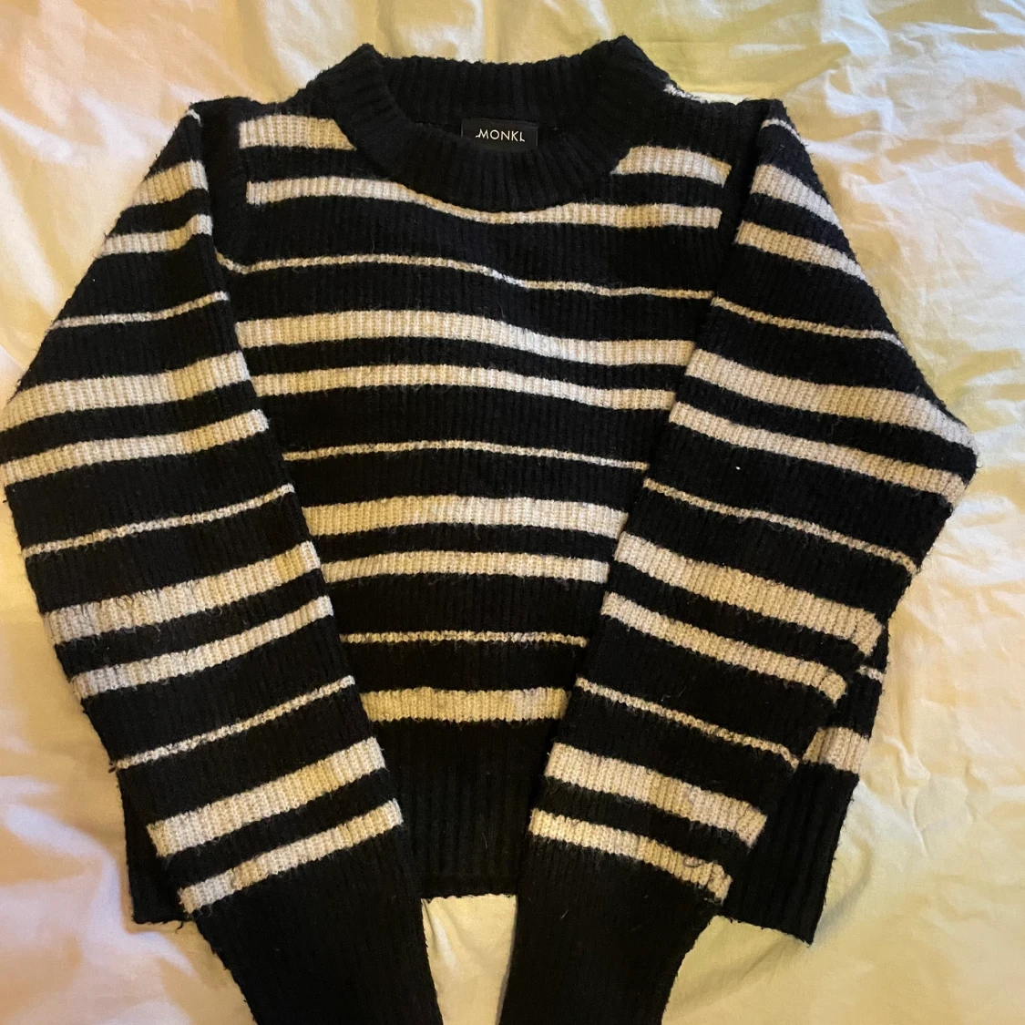 Randig stickad tröja - 91