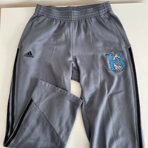 Adidas Vintage college sweatpants - Bra skick, vida hela vägen 