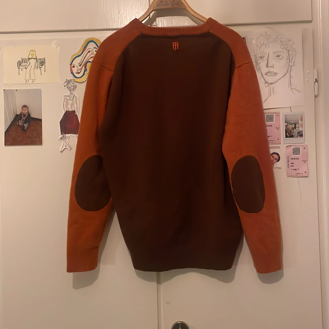 Orange & brown  - 90