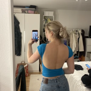 Topp - Frakt tillkommer 