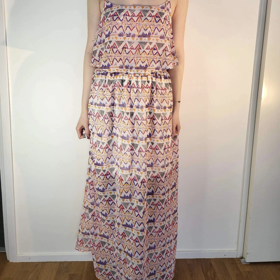 färgglad långklänning från ryskt märke People