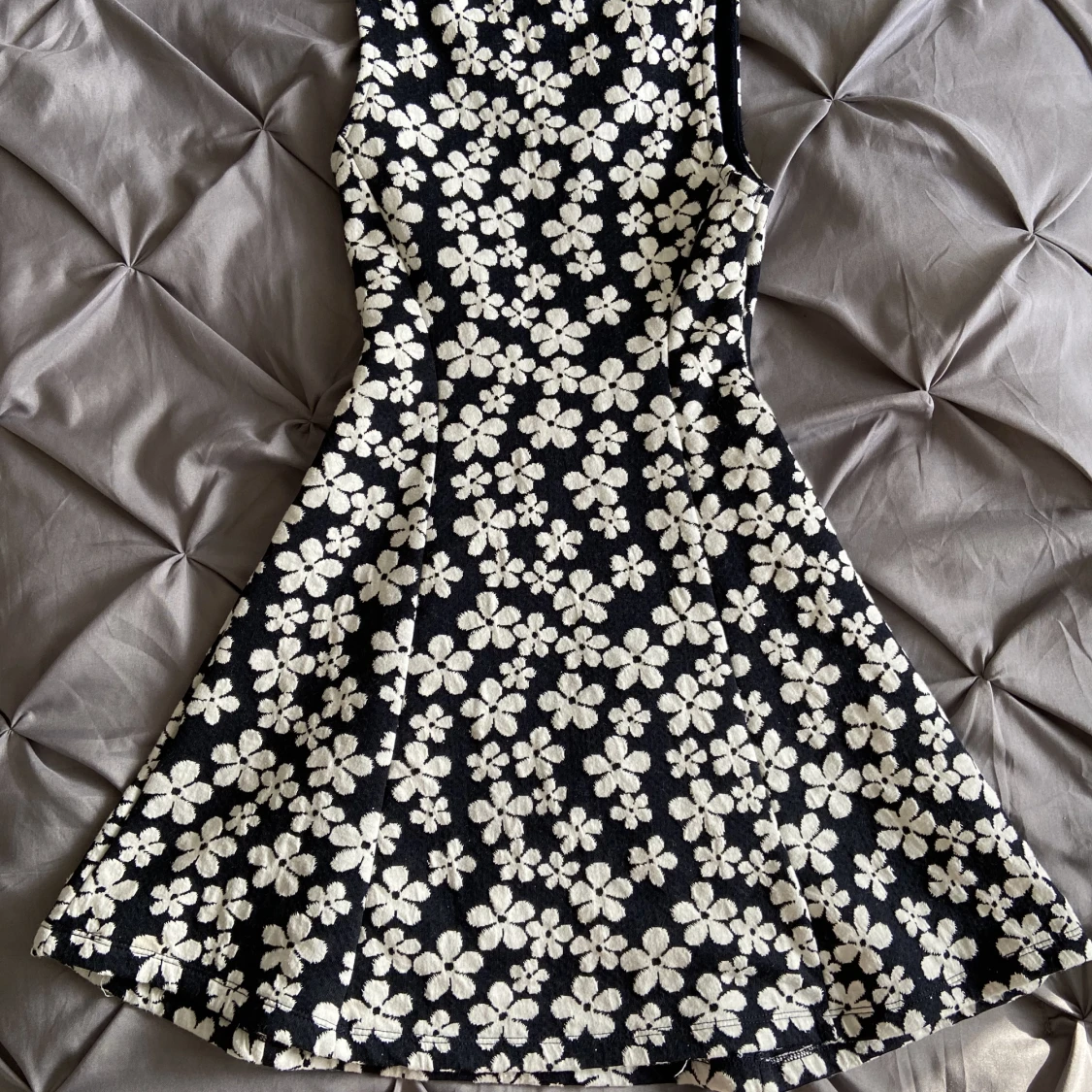 Blommig sommarklänning - 90