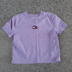 Tommy jeans t-shirt stl S. - Tommy jeans t-shirt i fint skick.