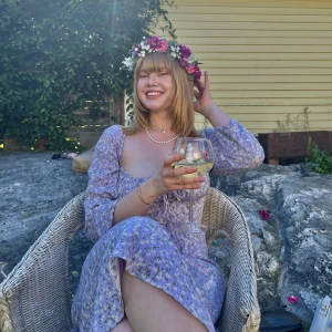 ADOORE KLÄNNING - Adoore Venice Dress Använd en gång så är som ny! Är i stl 38 Nypris 1395:-