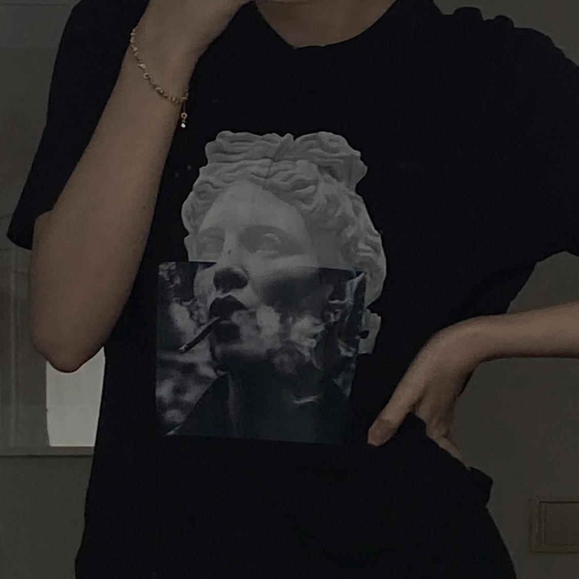 Svart T-shirt med tryck - 90