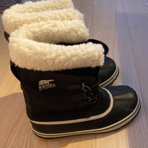 Sköna vinterkängor - Sköna vinterskor som tål kyla, knappt använda! 300kr + frakt