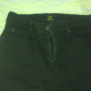 Lee Jens  - Använd ett få tal gånger men är för små nu 