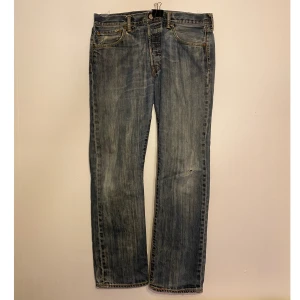 Vintage Levis 501 - Raka 501or, midja 44cm, längd 100cm 😆