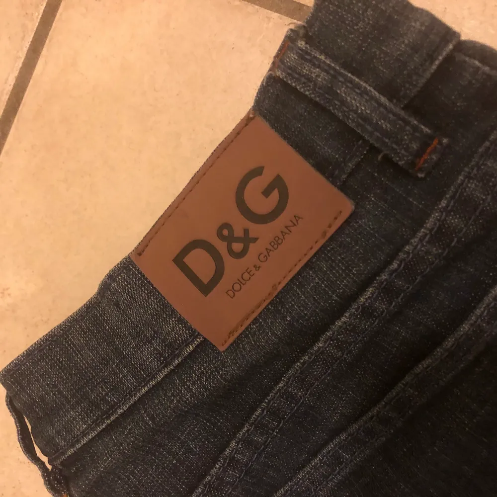 Vintage DOLCE & GABBANA jeans, midwaist, storlek s/m, raka ben. Jeans & Byxor.