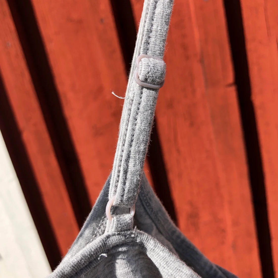 Grått linne i storlek M. - 91