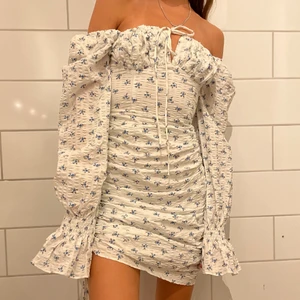 Adoore klänning - Klänning från Adoore storlek XS, använd en gång. Superfint skick! 