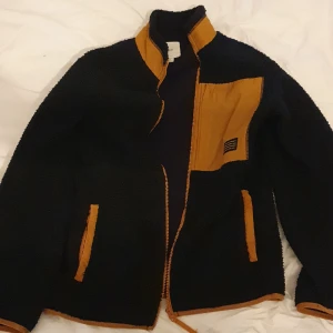 hm kofta - Säljer för den passar inte