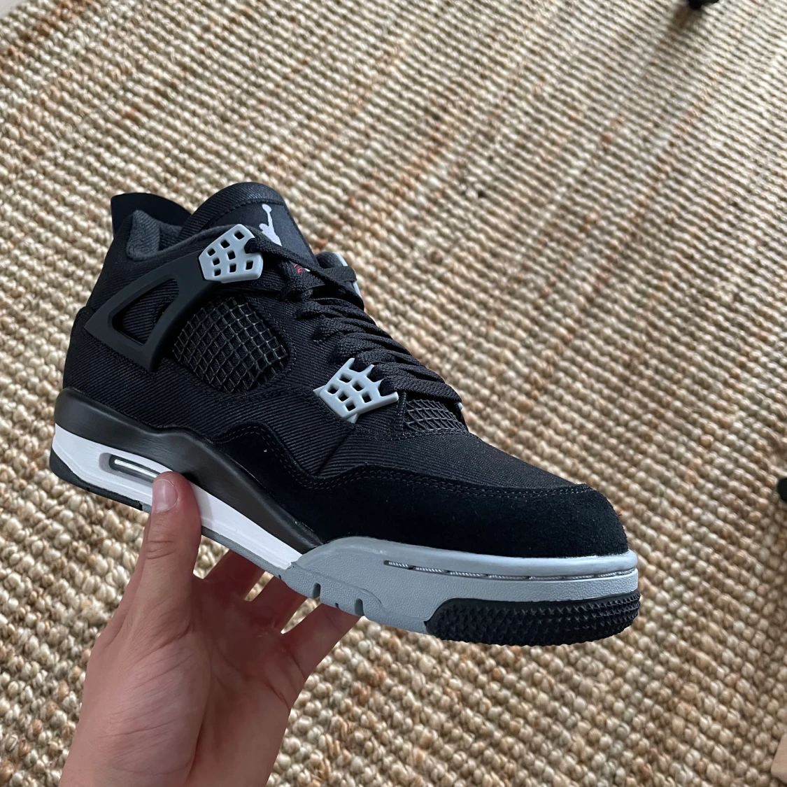 Jordan 4 SE black canvas  - 91